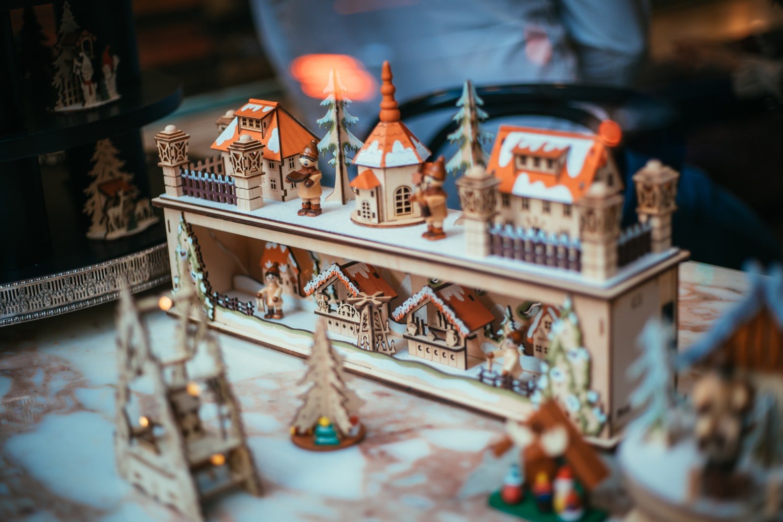 Canon RF 50mm f/1.8 STM Review 7 Canon EOS R + Canon EF 50mm F1.8 STM a f1.8 1-125seg ISO 100