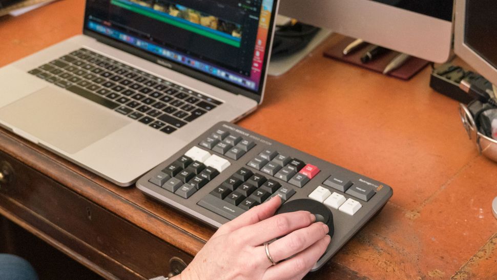 DaVinci Resolve 17