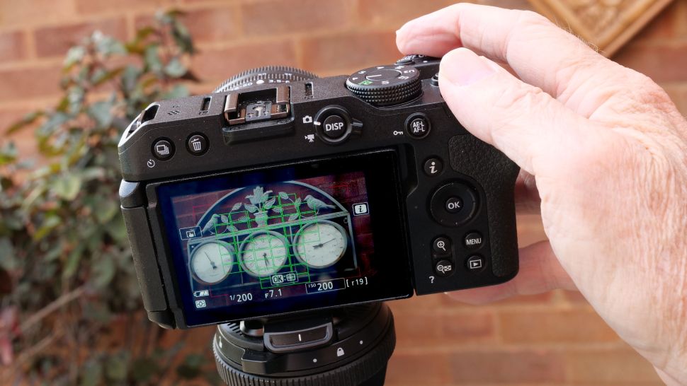 Nikon Z30 Review 5 El AF es rápido, versátil y eficaz, pero hay que recordar que hay que utilizar el modo AF-F para el vídeo, no el AF-C.