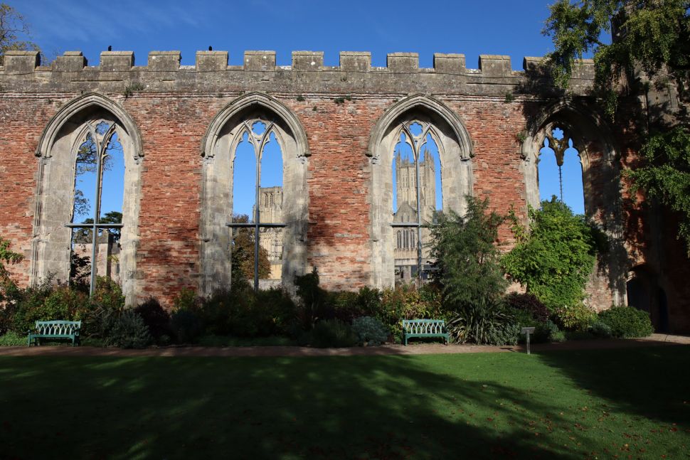 Sigma 16mm F1.4 DC DN Review 5 La distorsión es bastante mínima y se puede corregir fácilmente, aunque no se ha aplicado ninguna corrección a esta toma