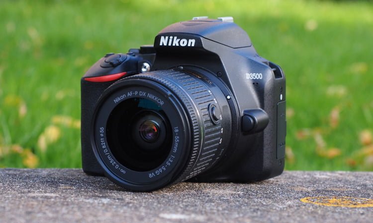 Nikon D3500