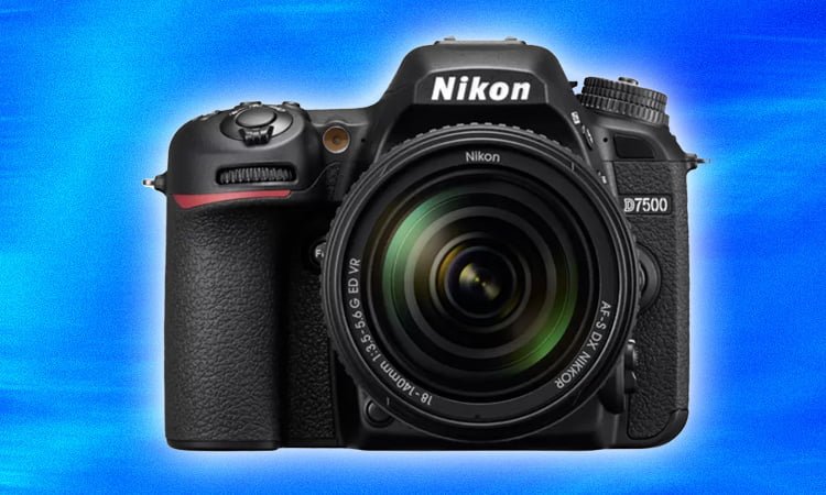 Nikon D7500
