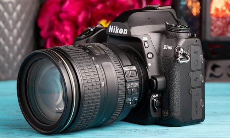 Nikon D780