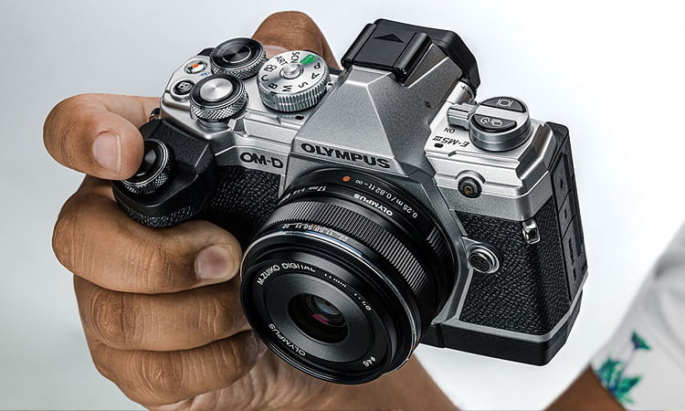Olympus OM-D E-M5 Mark III