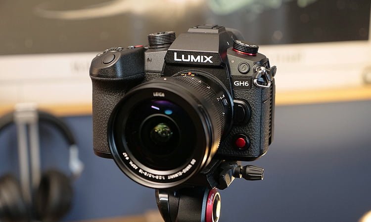 Panasonic Lumix GH6