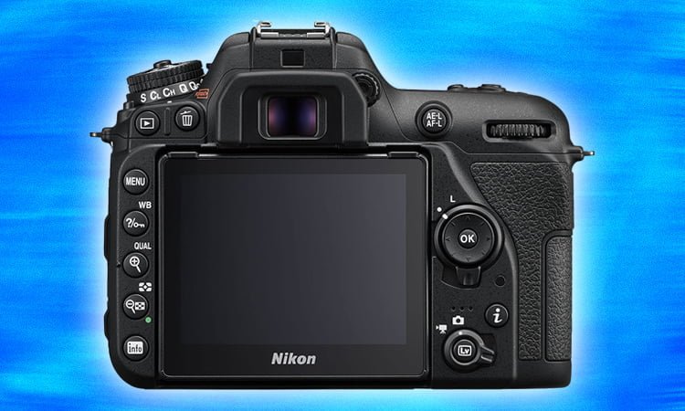 Pantalla y controles de la Nikon D7500