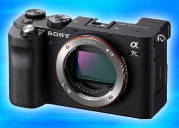 Sony Alpha 7 C Review