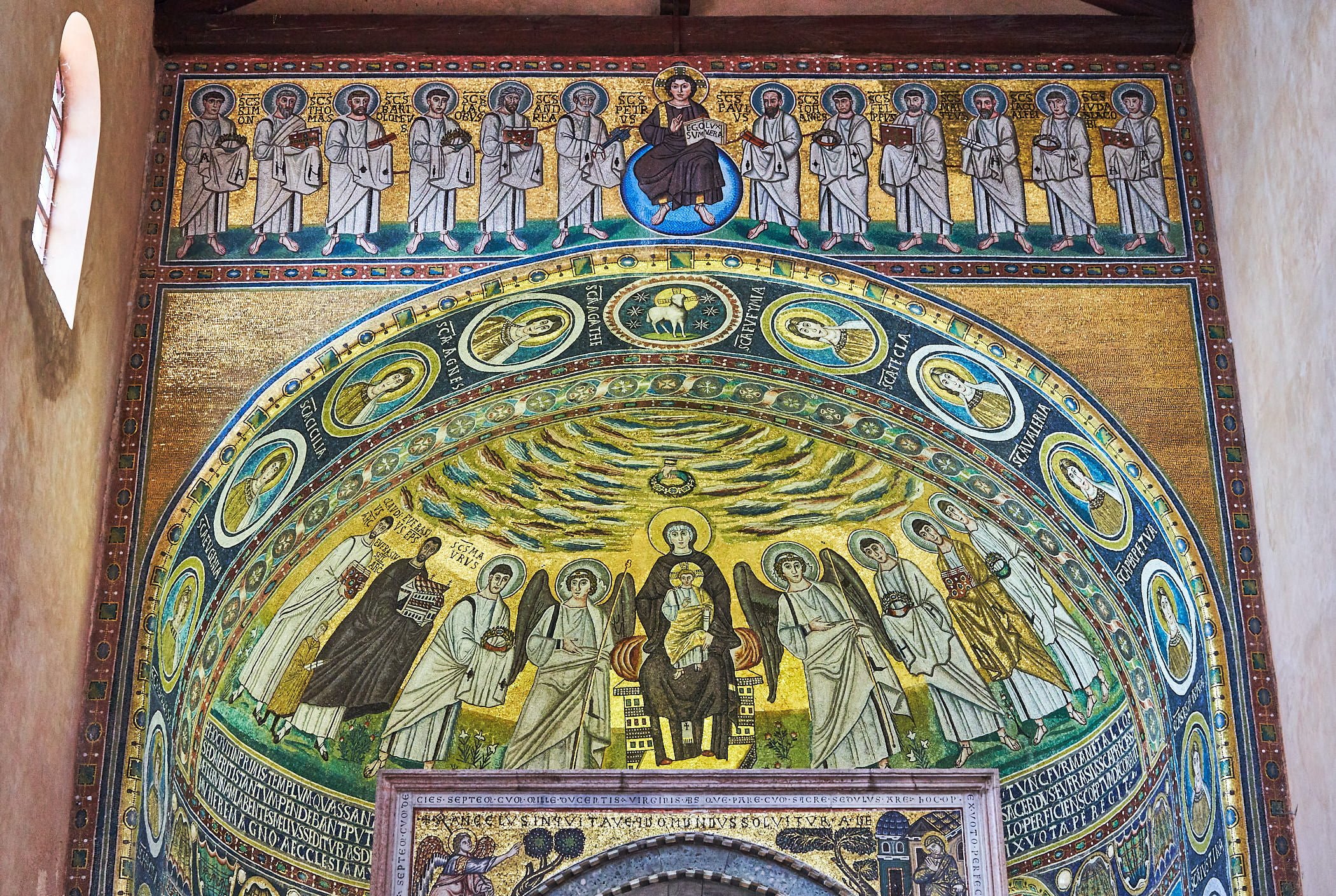 Sony FE 24-105mm f/4 G OSS Review 2 Sony Alpha 7 III + Sony FE 24-105mm F4 G OSS SEL24105G a 58mm ISO 2500 1-100 f5.0