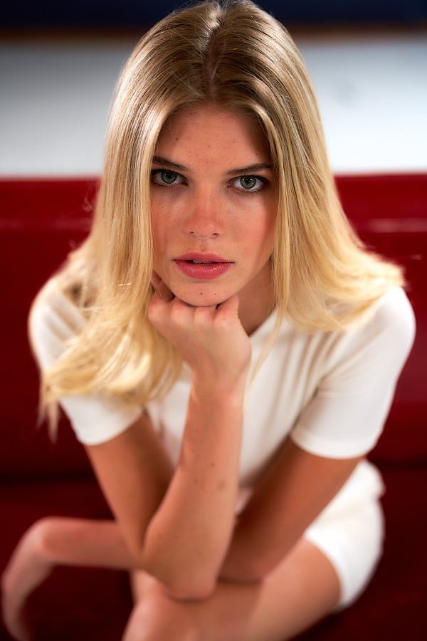 Sony Zeiss Planar T FE 50mm F1.4 ZA Review 6 Sony a7R II+ Sony Planar T FE 50mm F1.4 ZA a 50mm 1-250seg f2 ISO 500