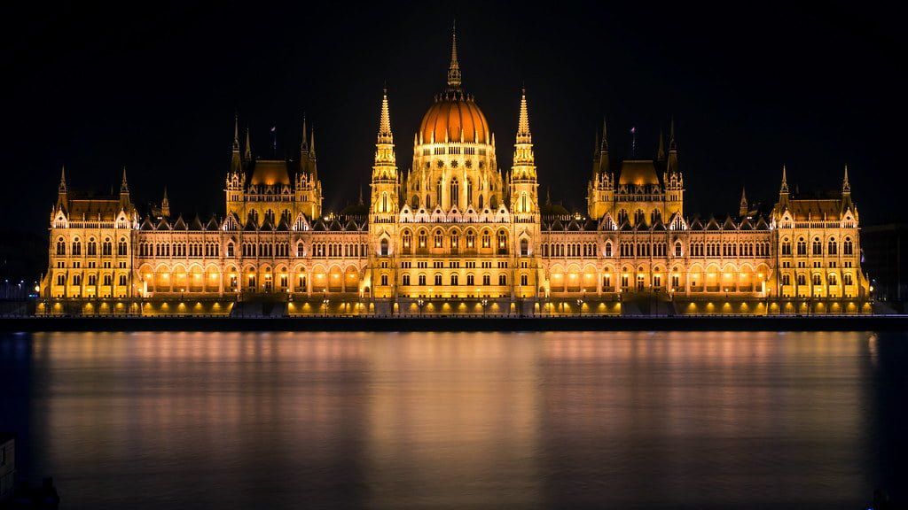 Tamron AF 18-200 mm F3.5-6.3 XR Di II VC